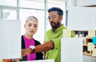 GettyImages-1187077052-People_Pointing_at_Computer-RET-2